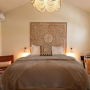 Seahorse Beach Bungalows